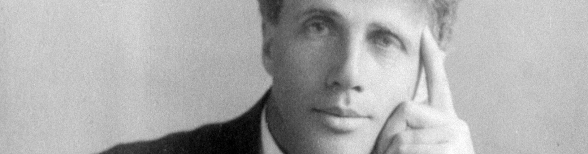 Robert Frost: Spor milence se světem